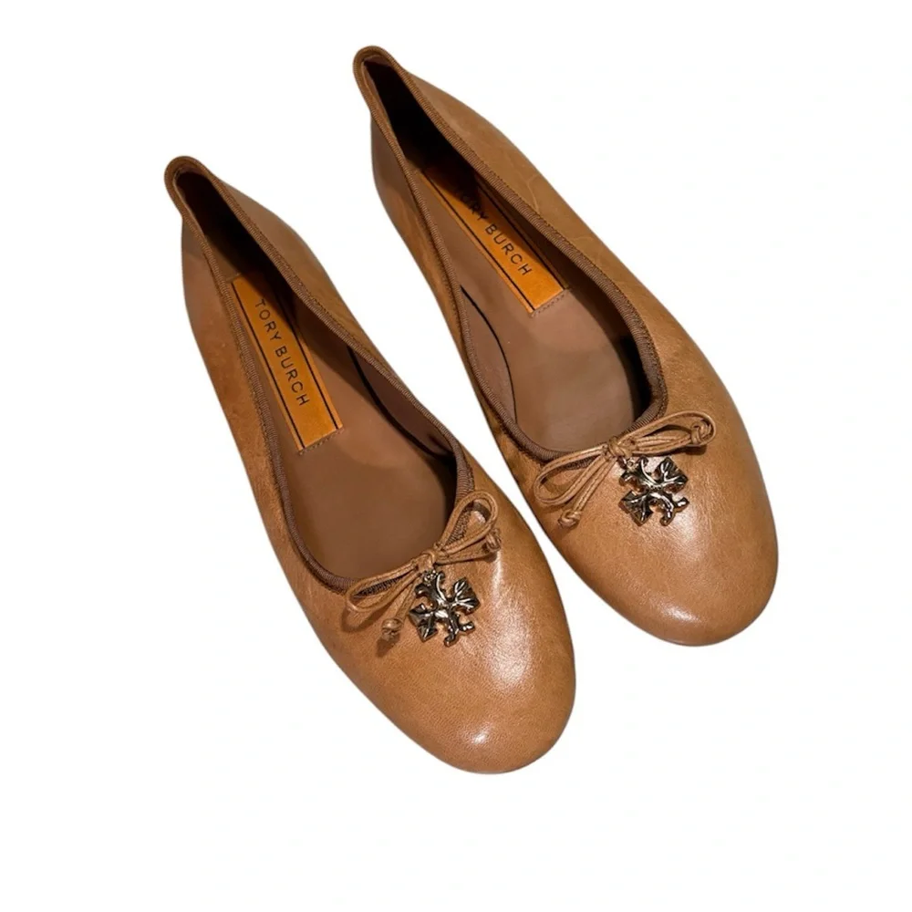 Tory Burch Camel Tan Leather Women's Tory‎ Charm Ballet Flats